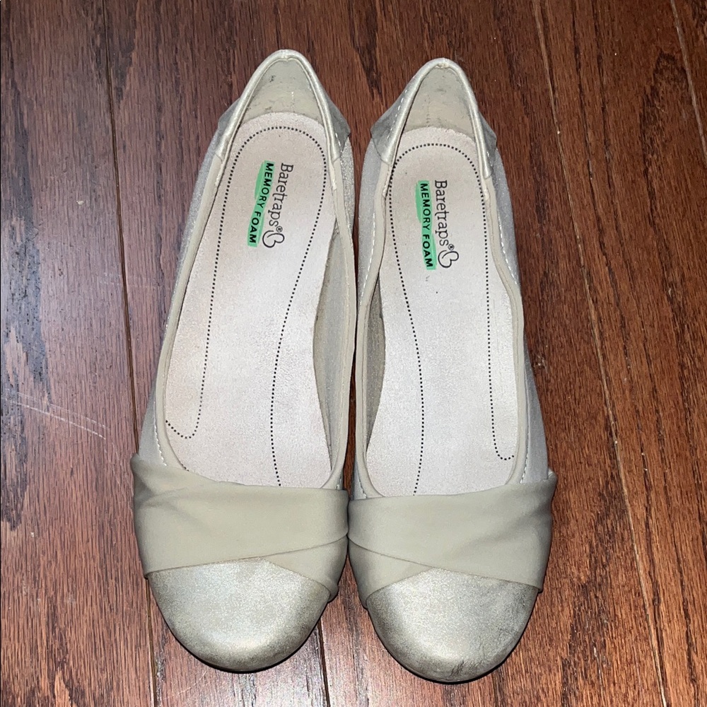 BareTraps Cream and Silver Flats